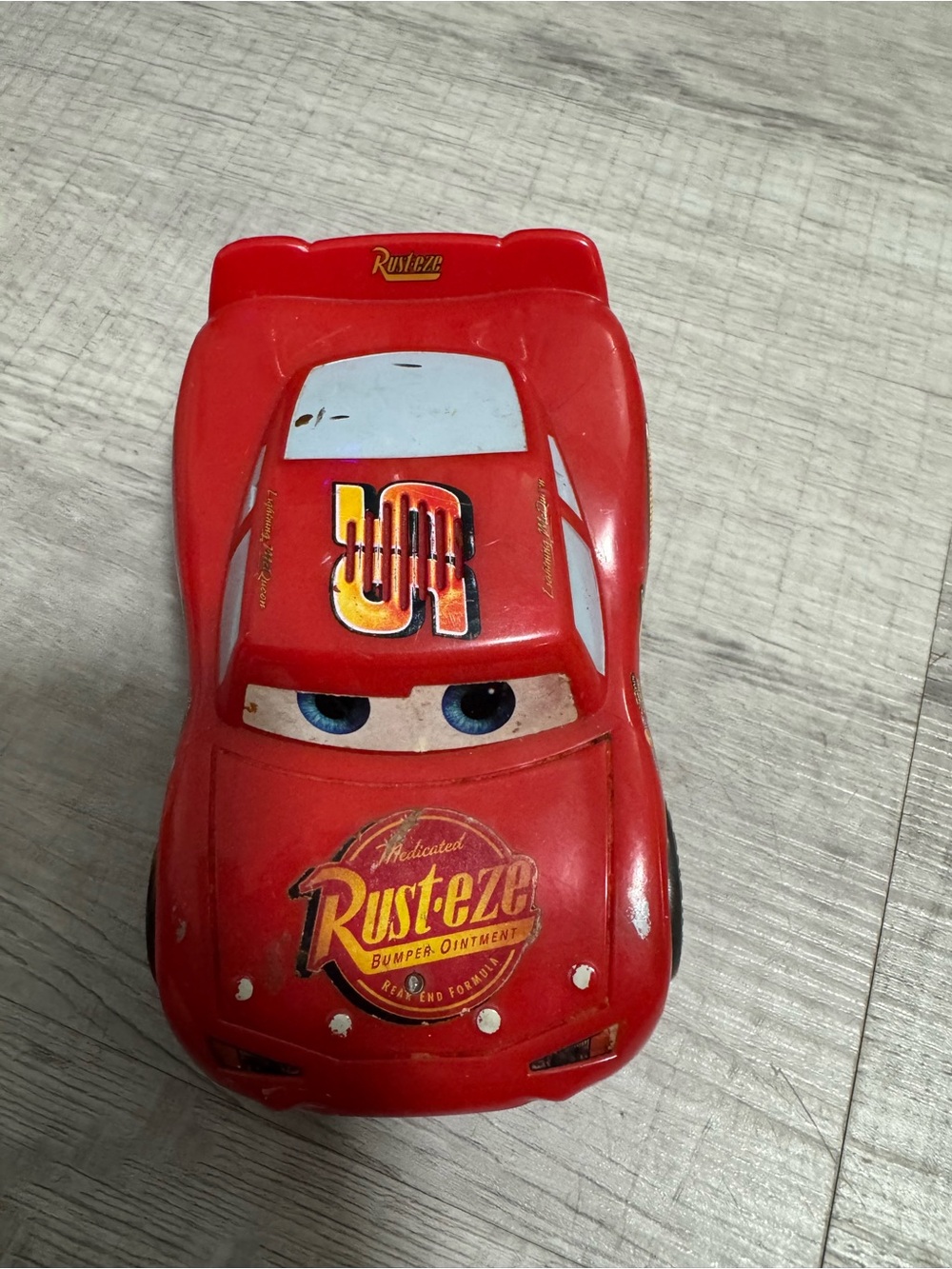 LIGHTNING MCQUEEN CARS Shake 'N Go Vehicle WORKS